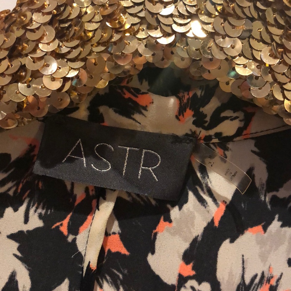 Lightweight jacket - Picture 6 of 7